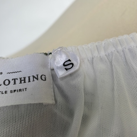 Nectar Clothing Tropical Off Shoulder Ruffle Crop Top - Size Small - Picture 10 of 11